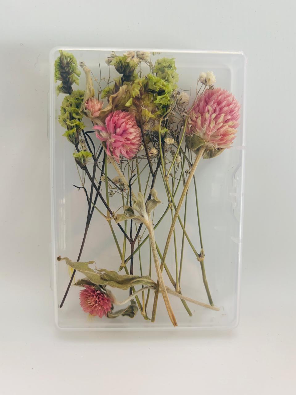 Cajita de flores preservadas